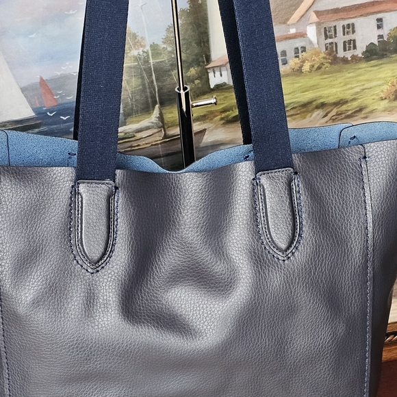 Coach Derby Navy Blue Soft Pebbled Leather Tote Bag - Picture 7 of 14